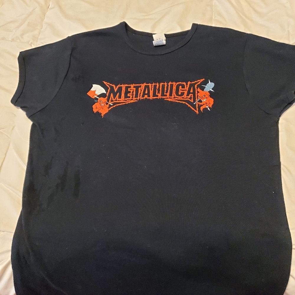 METALLICA Tee-shirt. Kids size L